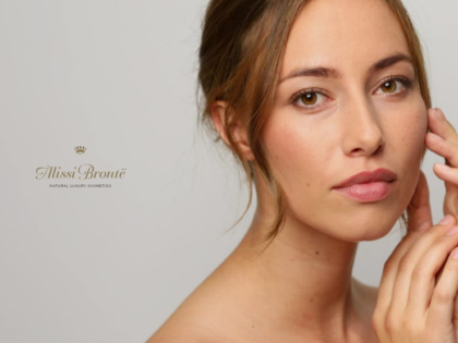 Alissi Bronte - pagarba moteriškumui
